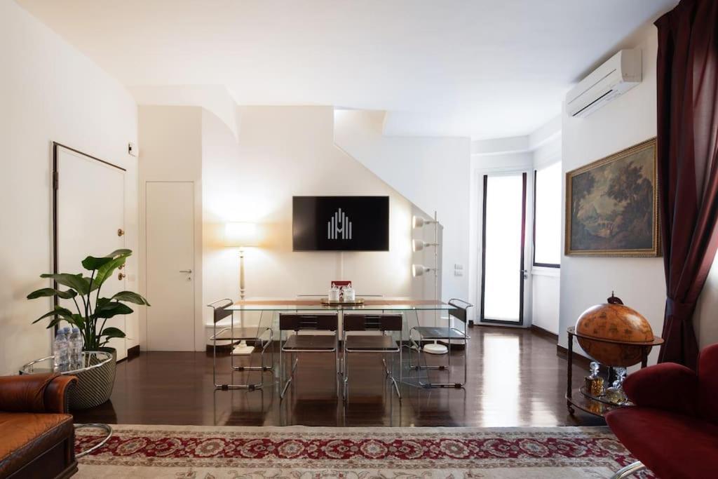 Apartamento Spiga Duplex By Montenapoleone Living Milán